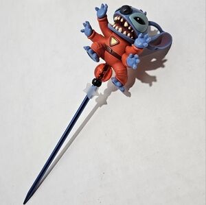 Stitch Garden Plant Stake